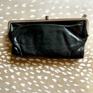 Hobo Lauren Clutch Wallet in Black